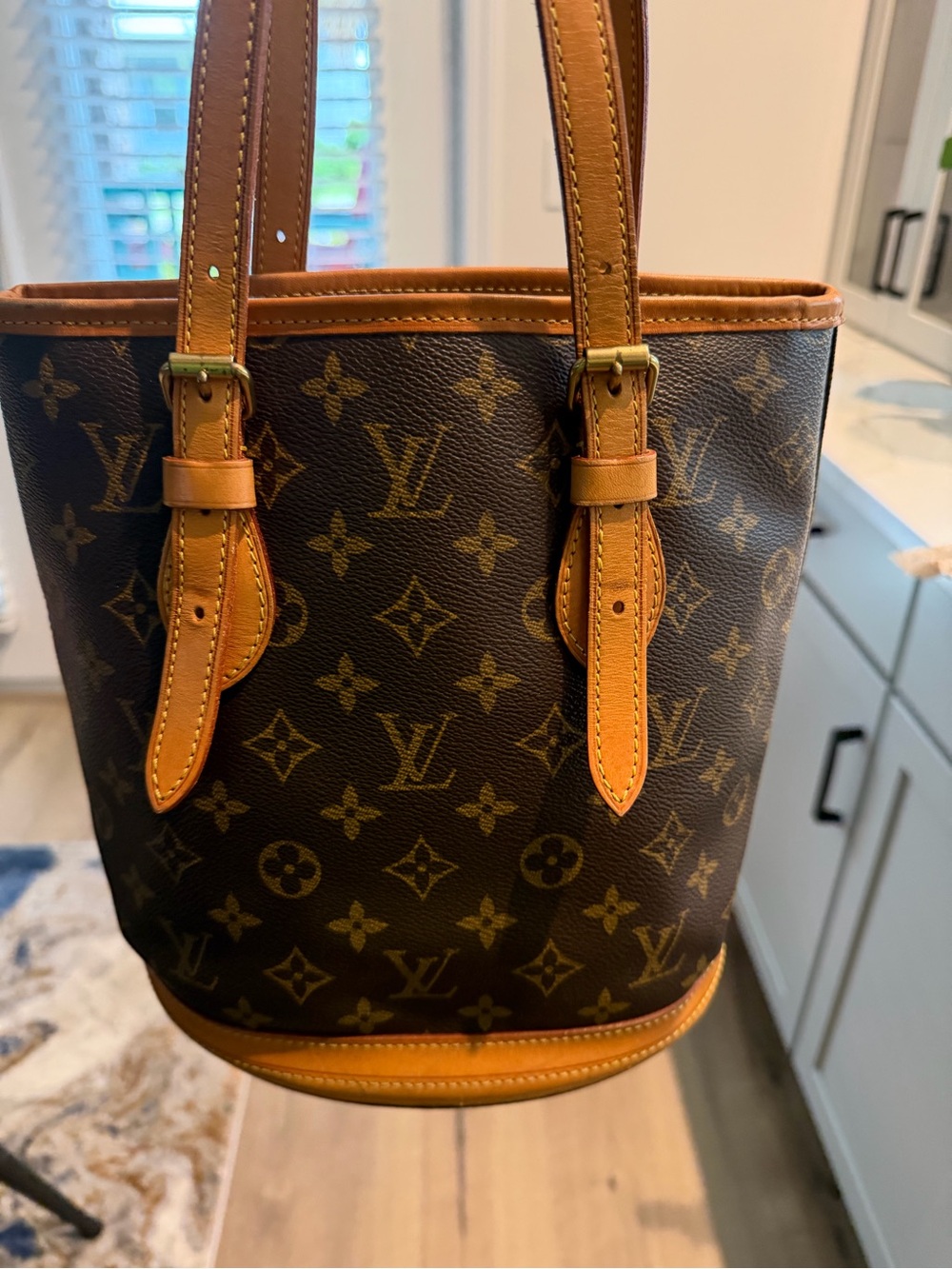Authentic Louis Vuitton Monogram Canvas Bucket Bag
